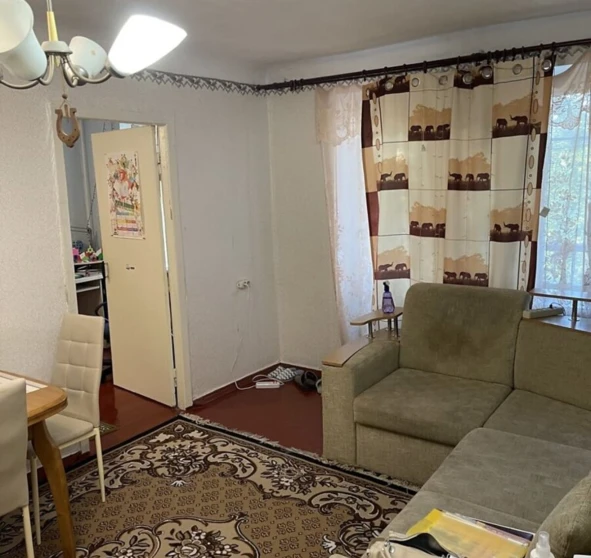 Photo 1. Three-Room flat, to rent. Poltava Шевченковский (Октябрьский)