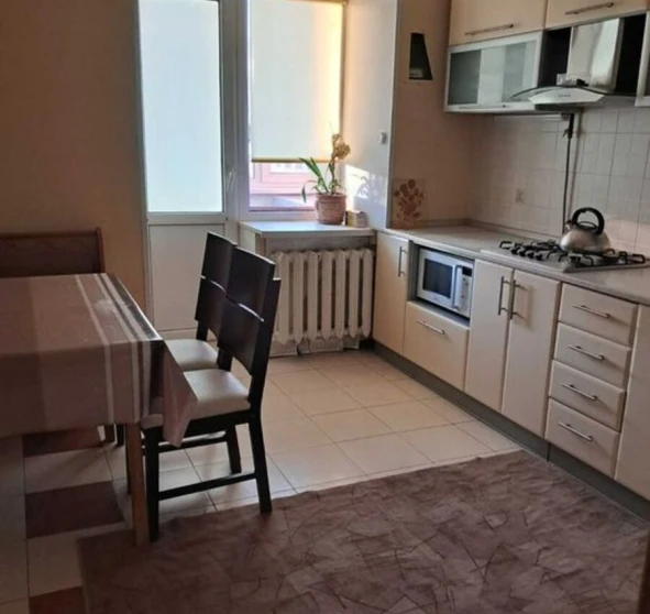 Fotografie 1. Două Camere apartament, de închiriat. Poltava Шевченковский (Октябрьский)