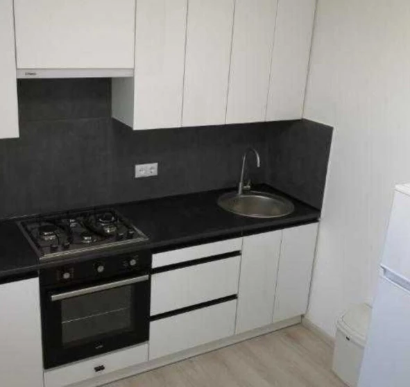 Foto 1. Monoambiente piso, para alquilar. Poltava Подольский