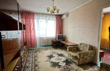 Foto Tres Ambientes piso, para alquilar. Poltava Киевский