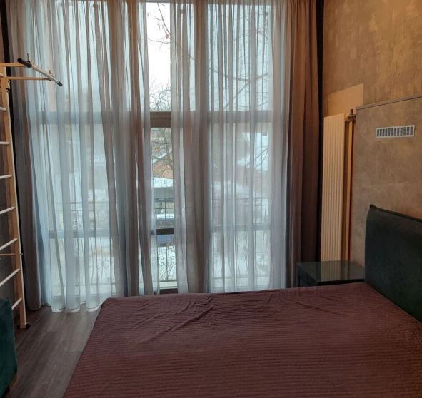 Photo 1. Three-Room flat, to rent. Poltava Шевченковский (Октябрьский)