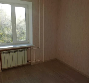 Foto 4. Tres Ambientes piso, para alquilar. Poltava