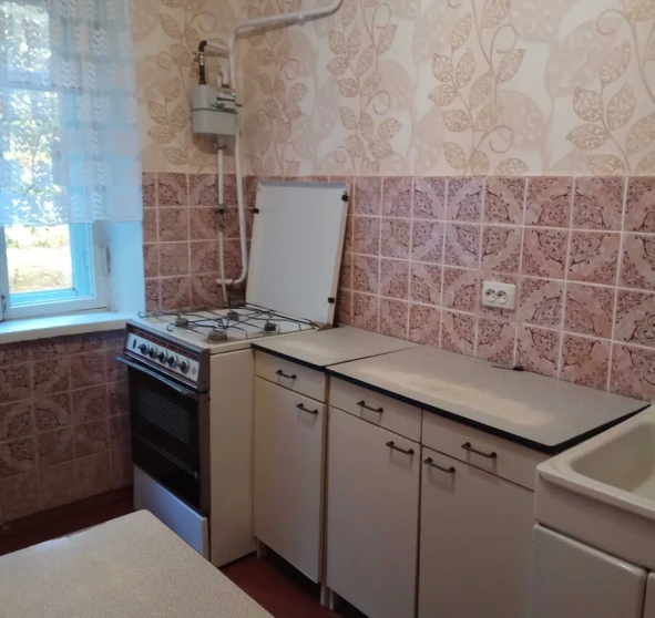 Photo 1. Three-Room flat, to rent. Poltava Шевченковский (Октябрьский)