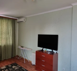 Foto 2. Monoambiente piso, para alquilar. Poltava Шевченковский (Октябрьский)