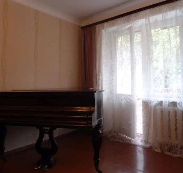 Zdjęcie 1. Dwupokojowe mieszkanie, na sprzedaż. Poltava Шевченковский (Октябрьский)