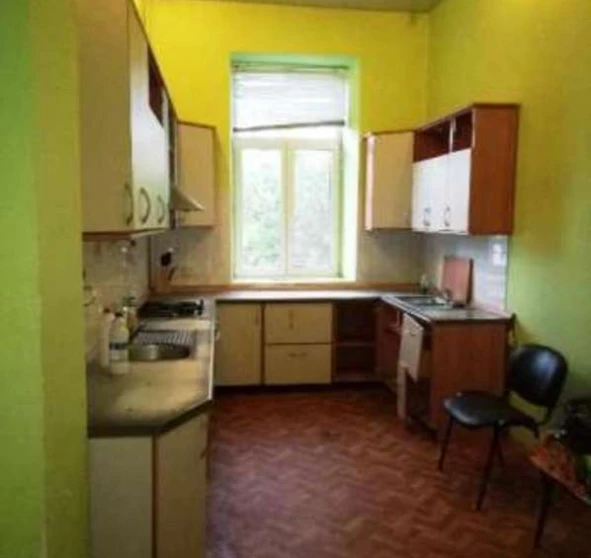 Фото 1. Четырехкомнатная квартира, продажа. Полтава Шевченковский (Октябрьский)