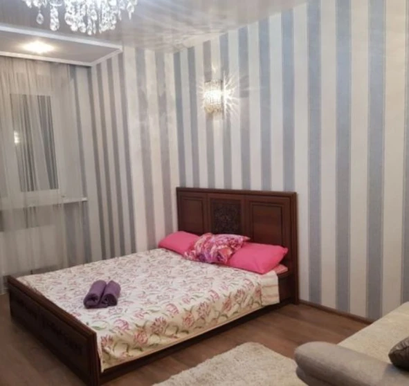 Zdjęcie 1. Kawalerka mieszkanie, na sprzedaż. Poltava Шевченковский (Октябрьский)