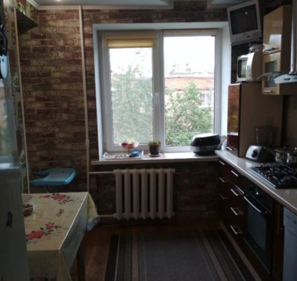 Фото 1. Трикімнатна квартира, продаж. Полтава Шевченковский (Октябрьский)
