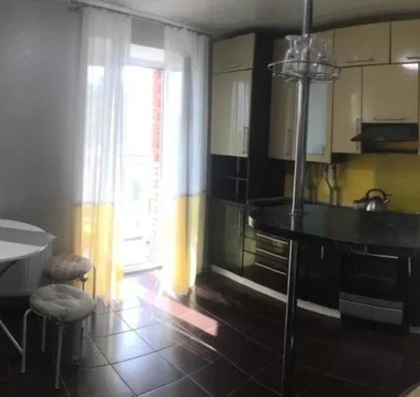 Фото 1. Однокімнатна квартира, продаж. Полтава Подольский