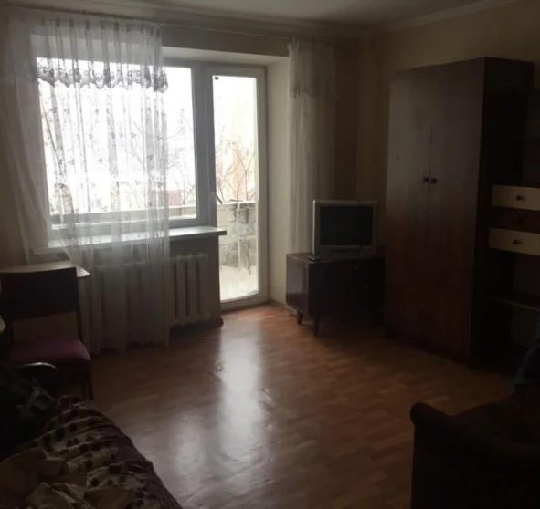 Photo 1. Four-Room flat, for sale. Poltava Шевченковский (Октябрьский)