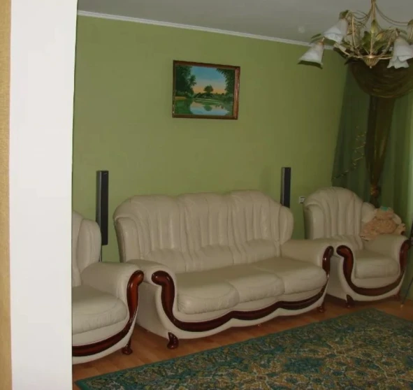 Фото 1. Четырехкомнатная квартира, продаж. Полтава Шевченковский (Октябрьский)