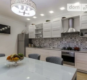 Photo 4. Four-Room flat, for sale. Poltava Шевченковский (Октябрьский)