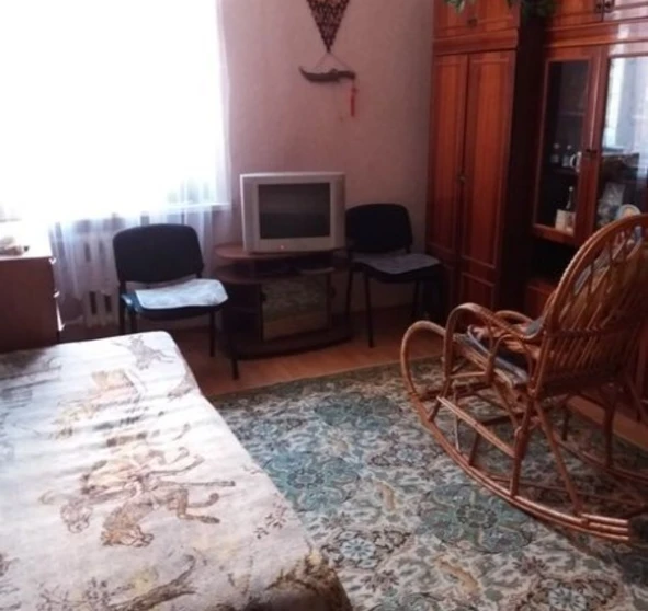Photo 1. One-Room flat, for sale. Poltava Шевченковский (Октябрьский)