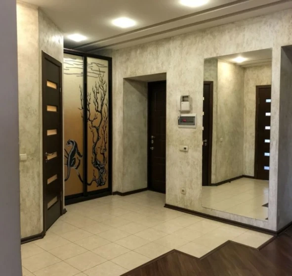 Photo 1. Four-Room flat, for sale. Poltava Шевченковский (Октябрьский)