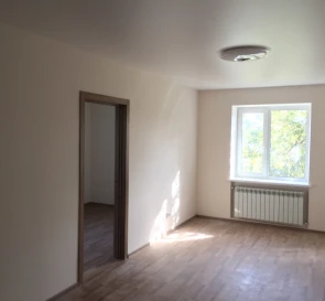 Фото 4. Двокімнатна квартира, продаж. Гора