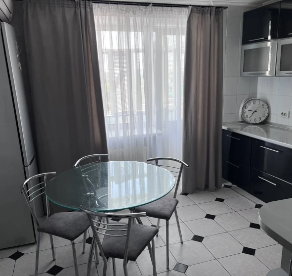 Фото 1. Двокімнатна квартира, продаж. Полтава Подольский