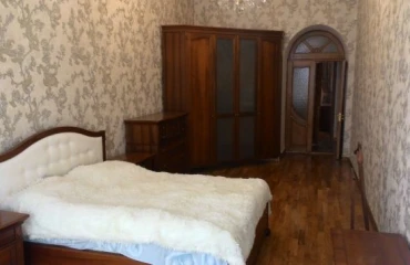 Photo Four-Room flat, to rent. Odesa Приморский