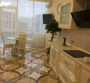 Zdjęcie 2. Kawalerka mieszkanie, do wynajęcia. Odesa Приморский