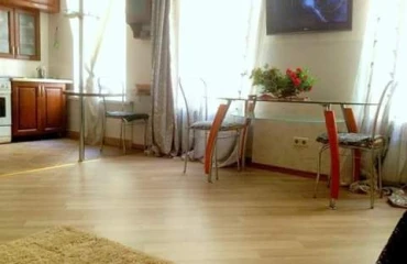 Photo Three-Room flat, to rent. Odesa Приморский