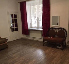 Foto 3. Tres Ambientes piso, para alquilar. Odesa Приморский