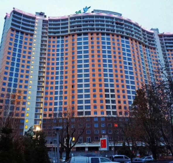 Photo 1. Four-Room flat, for sale. Odesa Приморский