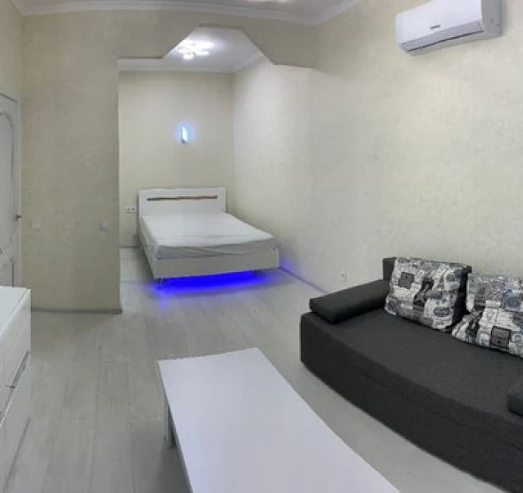 Fotografie 1. Garsonieră apartament, de închiriat. Odesa Приморский