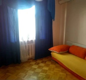 Photo 3. Three-Room flat, to rent. Odesa Пересыпский (Суворовский)