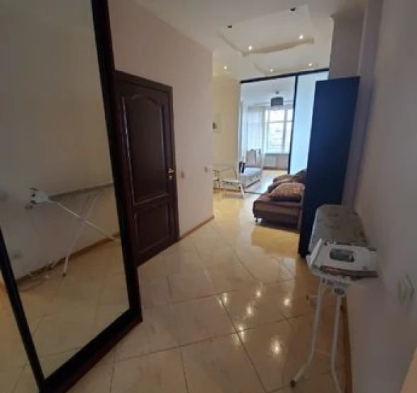 Fotografie 1. Garsonieră apartament, de închiriat. Odesa Приморский