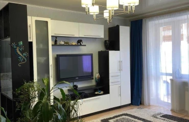 Фото Трикімнатна квартира, продаж. Запоріжжя Вознесеновский