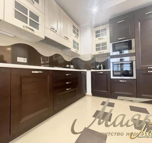 Photo 1. Four-Room flat, to rent. Zaporizhzhia Александровский