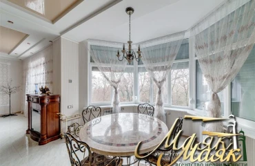 Photo Three-Room flat, for sale. Zaporizhzhia Днепровский