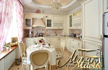 Foto Cuatro Ambientes piso, en venta. Zaporizhzhia Александровский