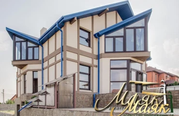 Photo House, for sale. Zaporizhzhia Хортицкий