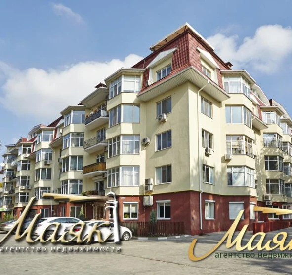 Foto 1. Tres Ambientes piso, en venta. Zaporizhzhia Днепровский