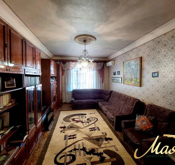 Фото 1. Четырехкомнатная квартира, продажа. Запорожье Александровский
