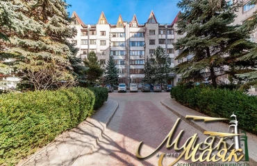 Foto Tres Ambientes piso, en venta. Zaporizhzhia Александровский
