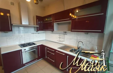 Фото Трикімнатна квартира, продаж. Запоріжжя Днепровский