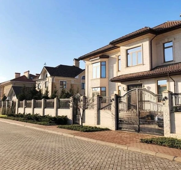 Photo 1. House, to rent. Odesa Пересыпский (Суворовский)
