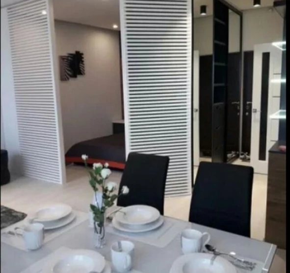 Fotografie 1. Garsonieră apartament, de închiriat. Odesa Приморский