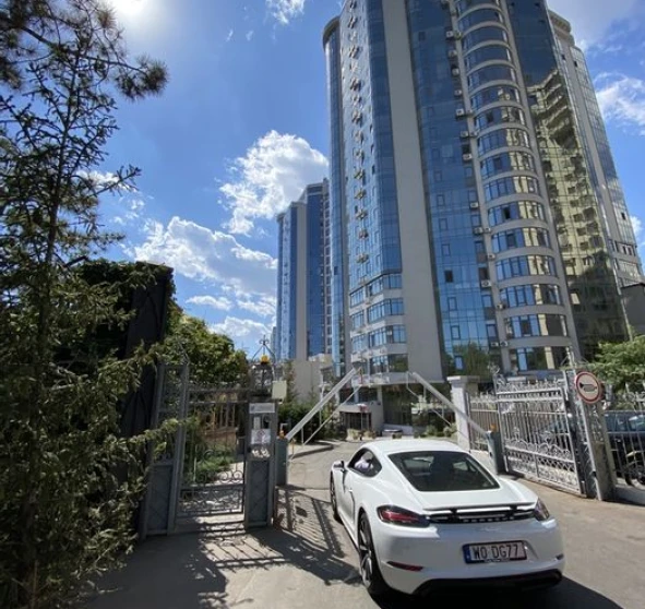 Fotografie 1. Garsonieră apartament, de închiriat. Odesa Приморский