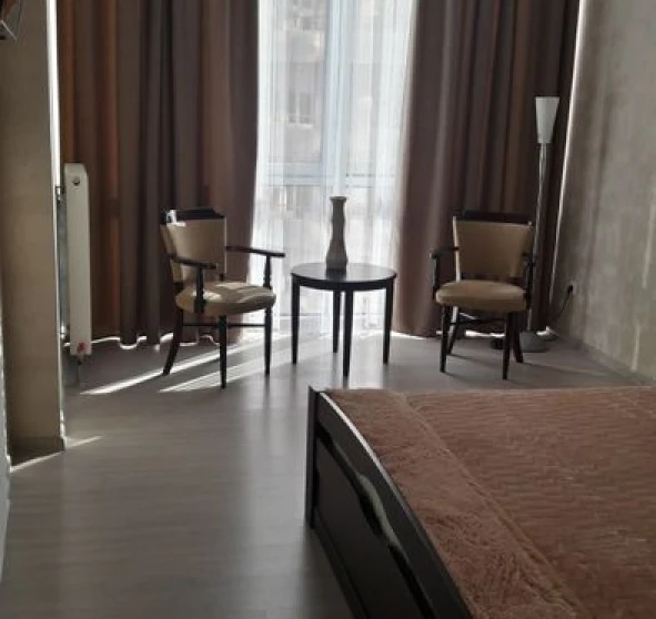 Fotografie 1. Garsonieră apartament, de închiriat. Odesa Приморский