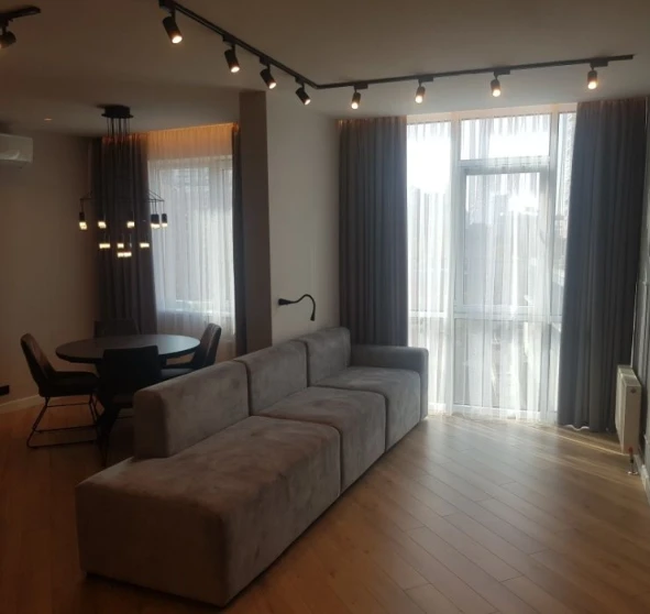Photo 1. Three-Room flat, to rent. Odesa Приморский
