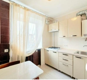 Photo 4. Three-Room flat, to rent. Odesa Приморский