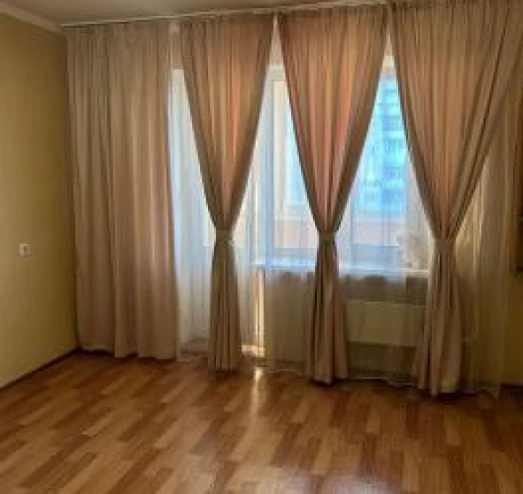 Zdjęcie 1. Kawalerka mieszkanie, na sprzedaż. Kyiv Деснянский