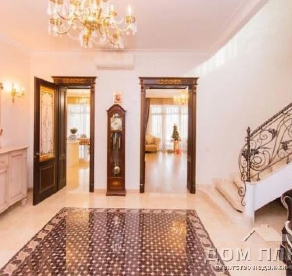 Фото 1. Дом, продажа. Хотов Киево-Святошинский район