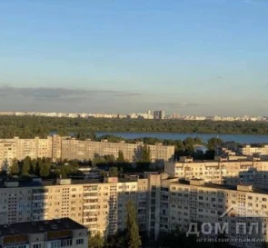 Foto 2. Tres Ambientes piso, en venta. Kyiv Оболонский