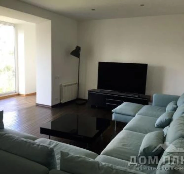 Foto 1. Tres Ambientes piso, en venta. Kyiv Шевченковский