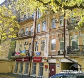 Фото 3. Четырехкомнатная квартира, продаж. Київ Шевченковский
