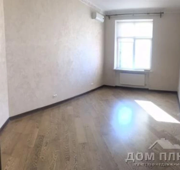 Фото 1. Трехкомнатная квартира, продажа. Киев Шевченковский