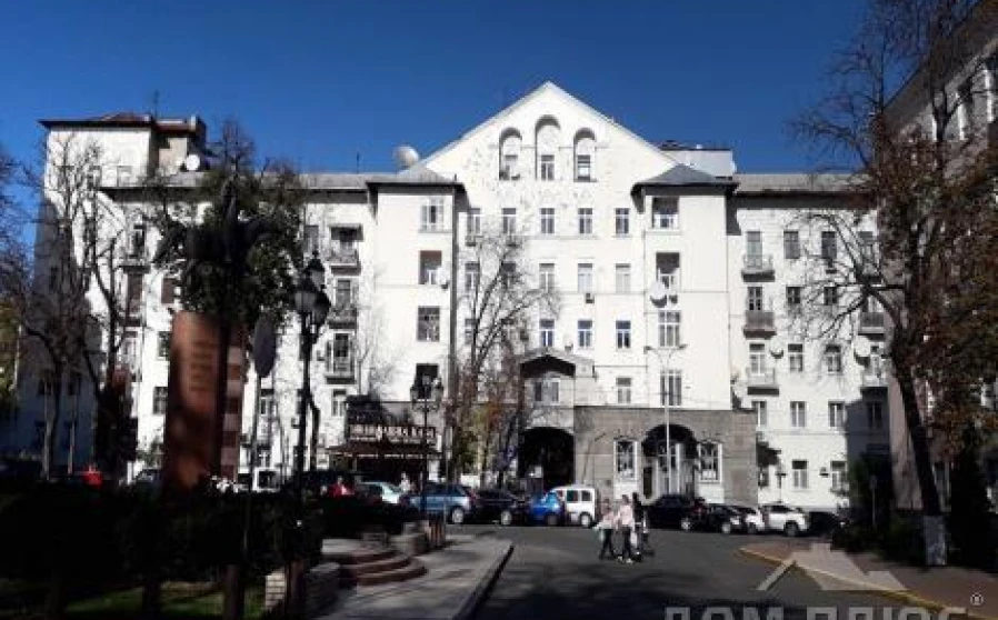 Фото 1. Трехкомнатная квартира, продажа. Киев Шевченковский